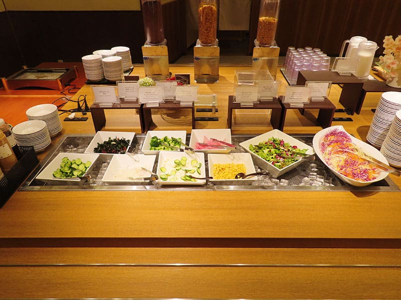 サラダバー