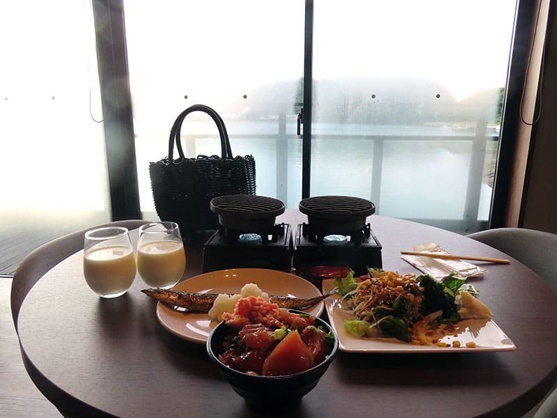 朝食バイキング