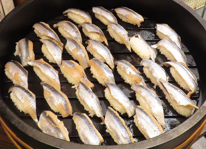 秋刀魚握り(秋フェアメニュー)