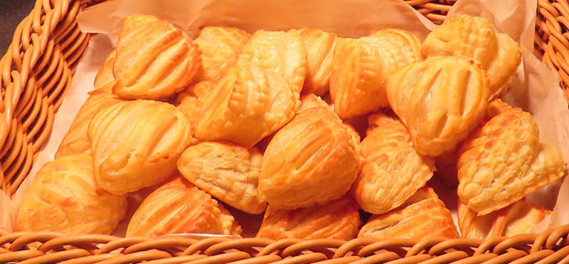 焼きたてアップルパイ