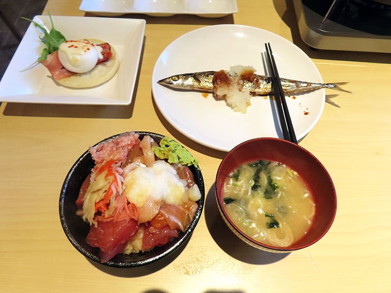 朝食バイキング